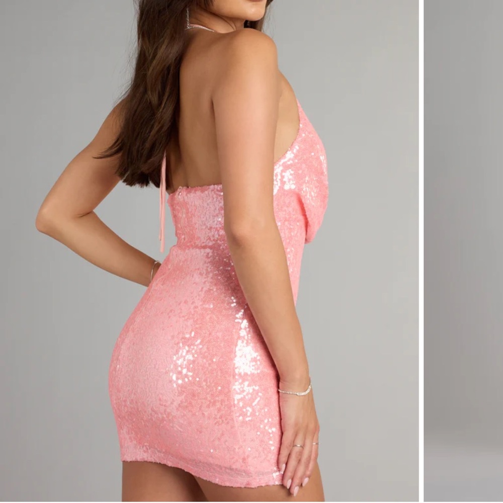 NWT Hit The Dance Floor Sequin Mini Dress Coral Size Small - Picture 2 of 5